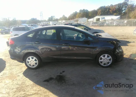 2013 Ford Fiesta S z USA, uszkodzony, nr VIN 3FADP4AJ5DM174909